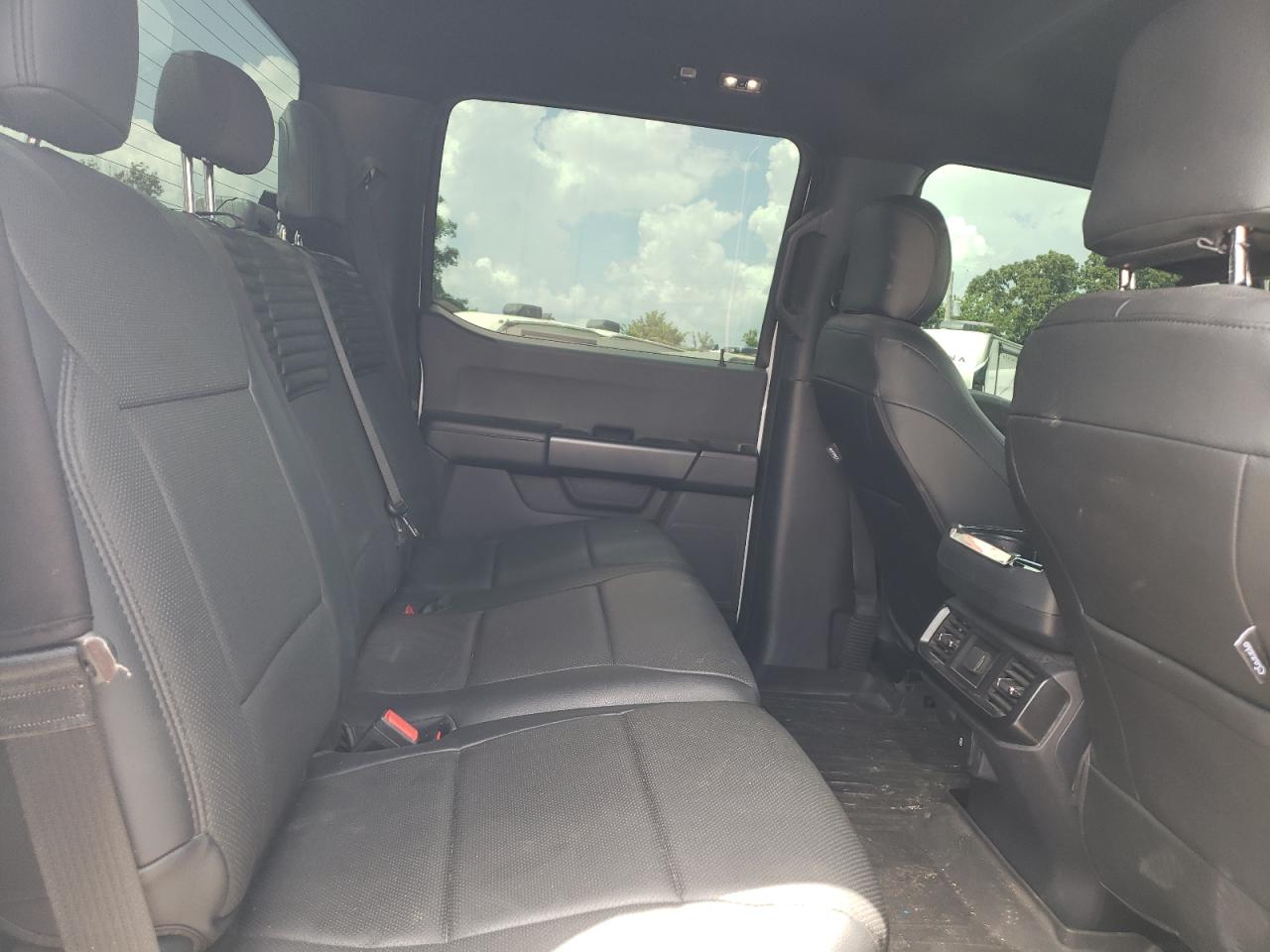 2022 Ford F150 Supercrew VIN: 1FTFW1E57NFC33798 Lot: 63590195