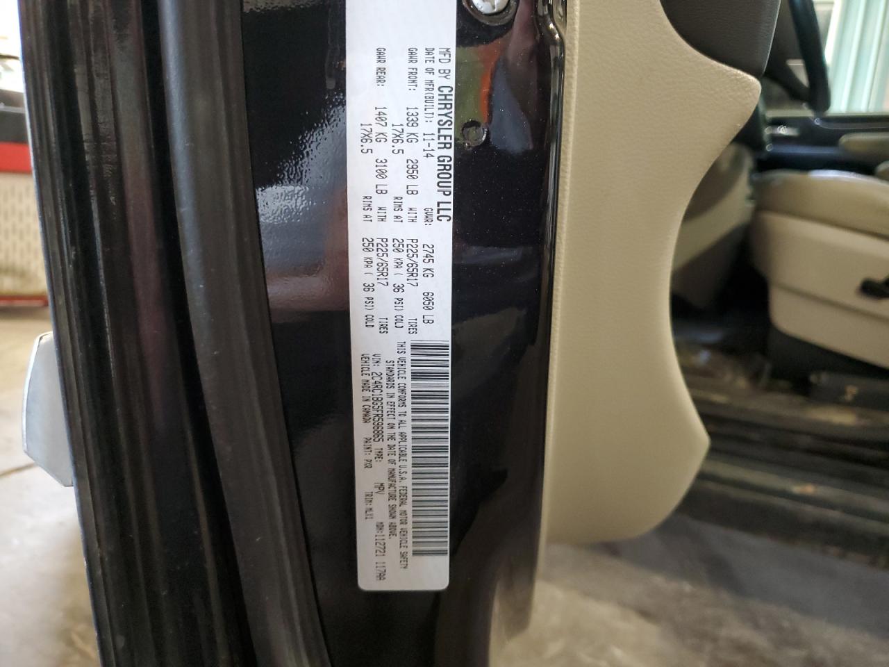 2015 Chrysler Town & Country Touring VIN: 2C4RC1BG5FR596865 Lot: 65094255
