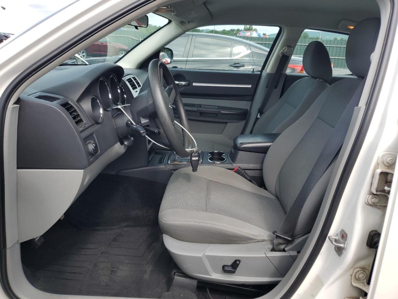 2008 Dodge Charger VIN: 2B3KA43G68H235629 Lot: 64952815