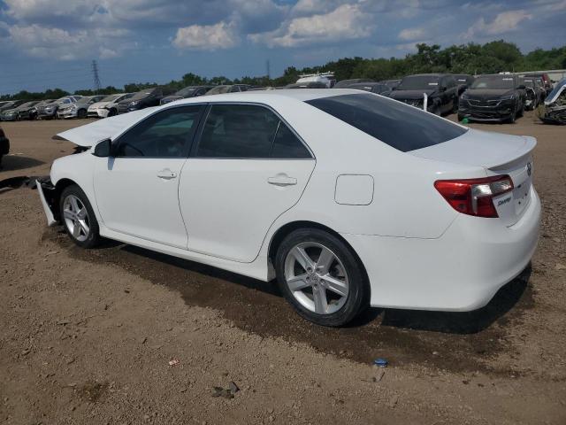  TOYOTA CAMRY 2014 Biały