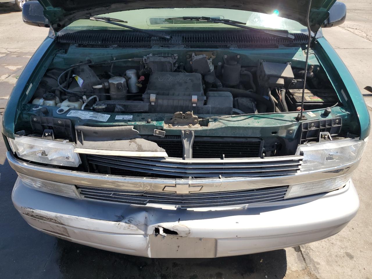 1999 Chevrolet Astro VIN: 1GNDM19WXXB119909 Lot: 64650315