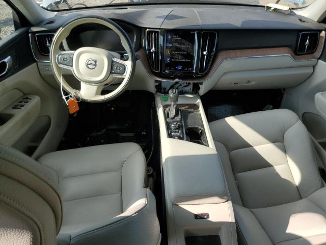  VOLVO XC60 2021 Серебристый