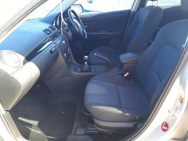 2005 MAZDA 3 TS2