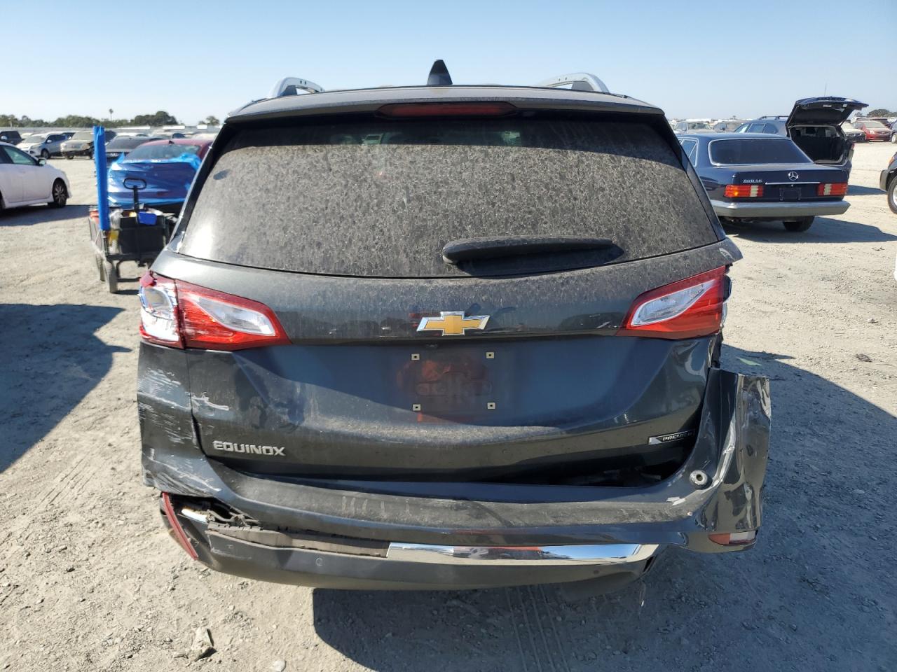 2018 Chevrolet Equinox Premier VIN: 3GNAXMEV4JS596467 Lot: 65011435