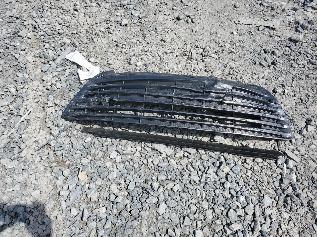 2015 Toyota Camry Le VIN: 4T4BF1FK9FR498675 Lot: 64076175