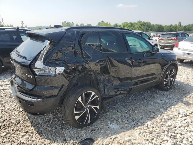  VOLVO XC40 2021 Черный