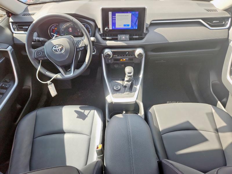  TOYOTA RAV4 2023 Красный