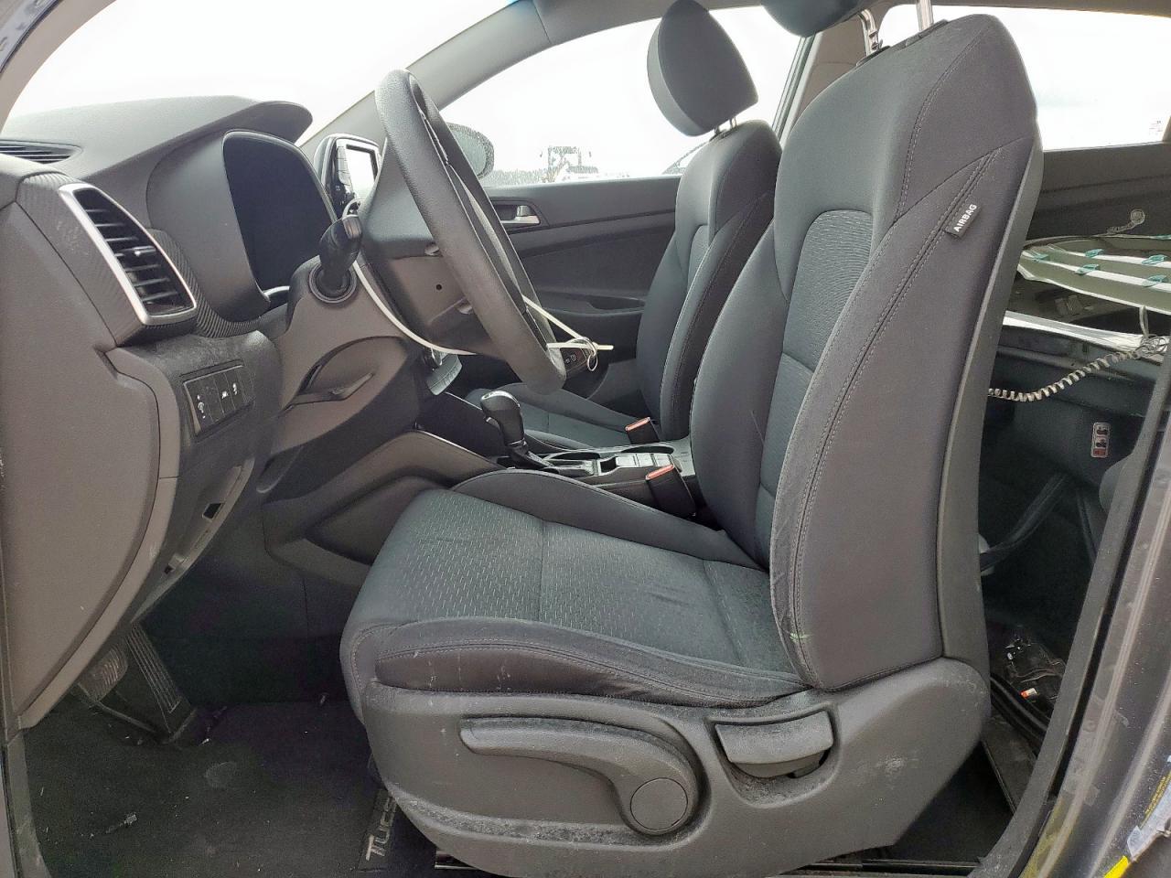 km8j23a49ku069732 KM8J23A49KU069732 2019 Hyundai Tucson Se