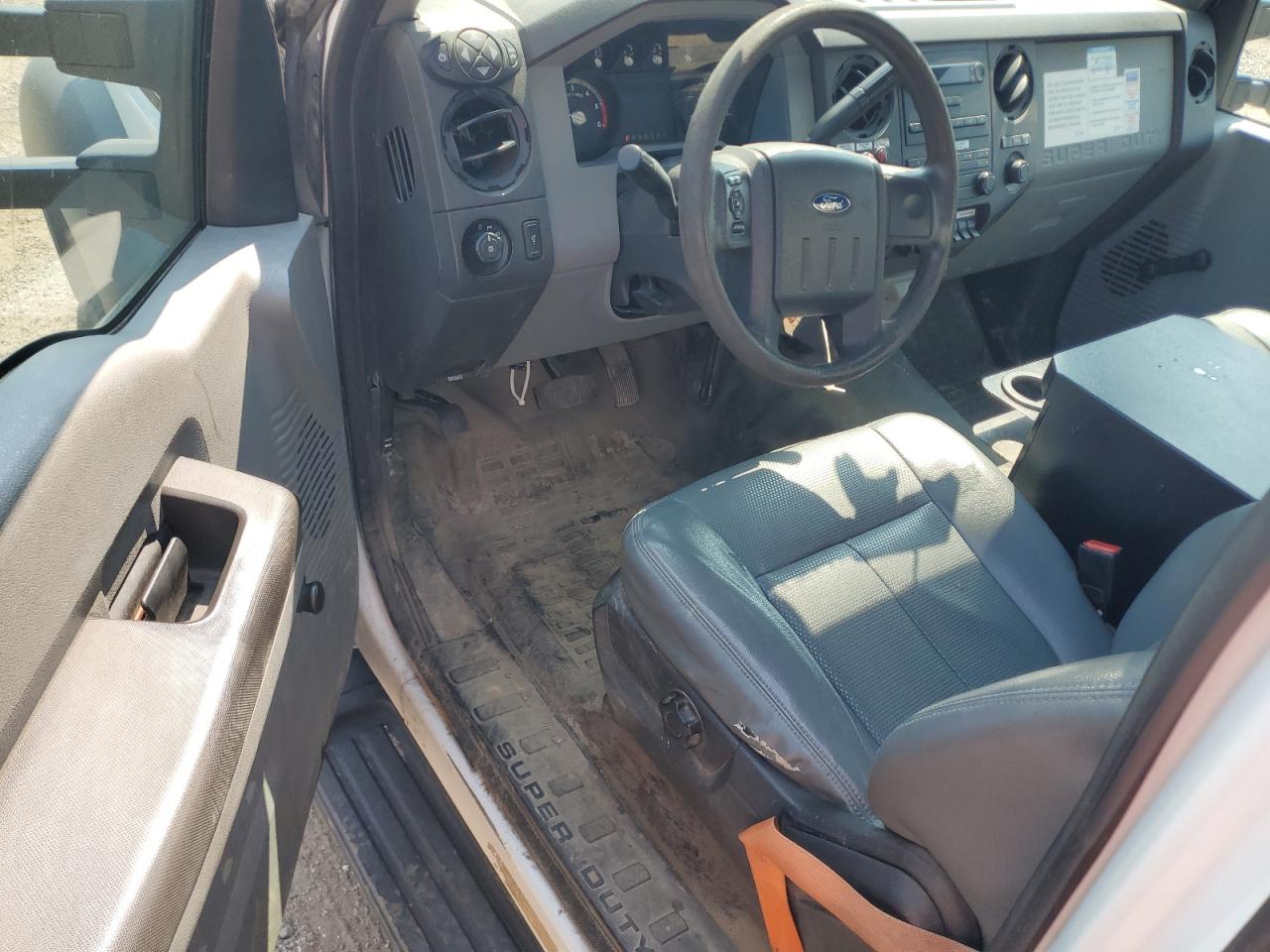 2015 Ford F450 Super Duty VIN: 1FDUF4GY8FEC93009 Lot: 64411935