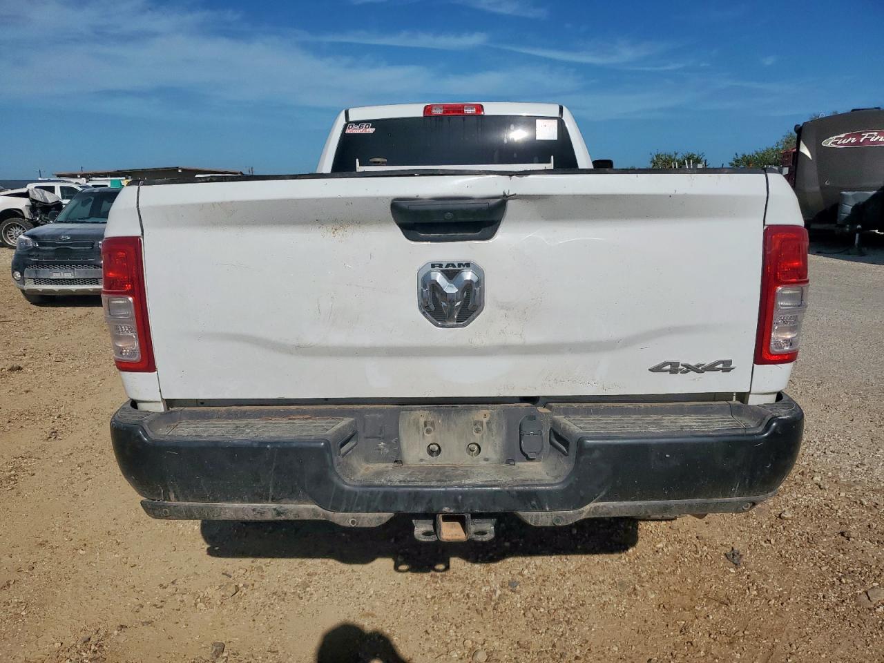 3c6ur5hj3ng390250 3C6UR5HJ3NG390250 2022 Ram 2500 Tradesman