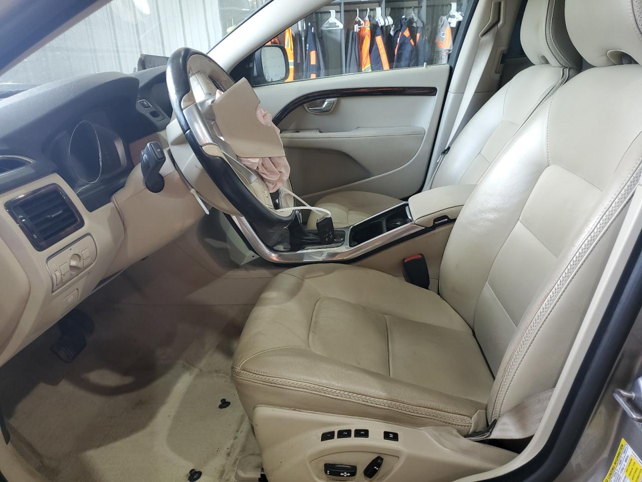 2015 Volvo Xc70 T6 Premier VIN: YV4902NK8F1217874 Lot: 62886565