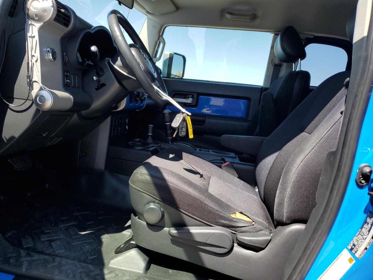 2007 Toyota Fj Cruiser VIN: JTEBU11F470095450 Lot: 64128605