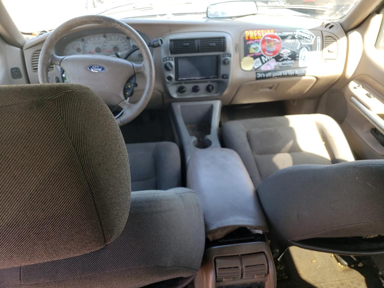 2002 Ford Explorer Sport Trac VIN: 1FMZU77E92UC03563 Lot: 63508095
