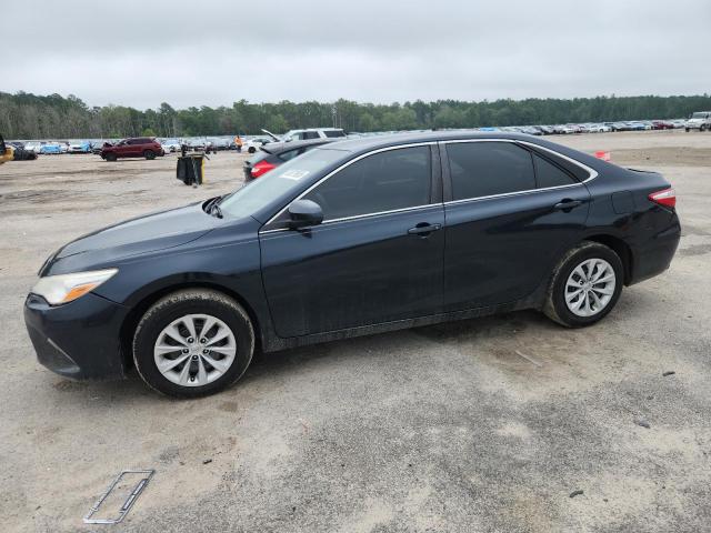  TOYOTA CAMRY 2017 Синий