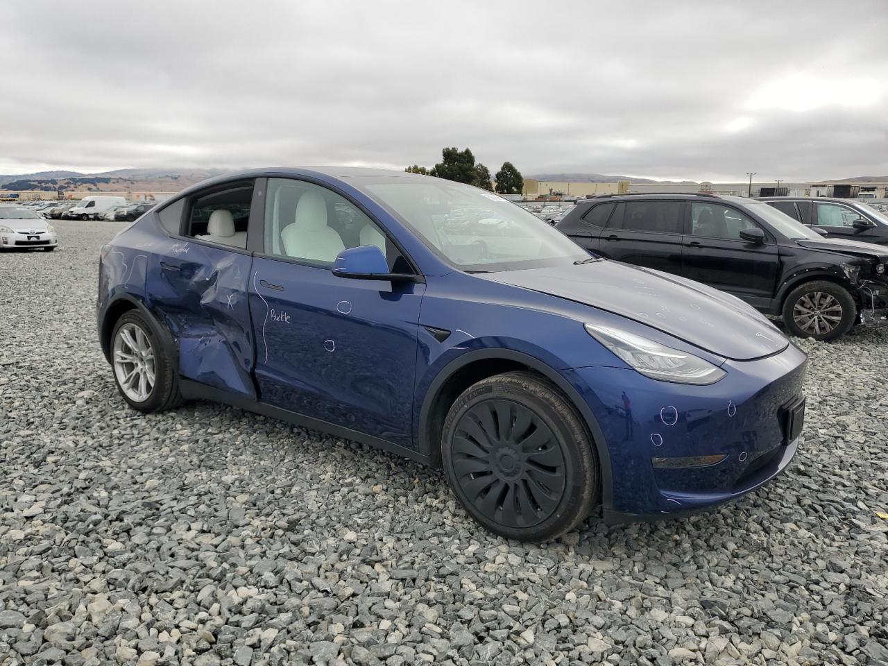2020 Tesla Model Y VIN: 5YJYGDEE5LF044771 Lot: 63818875