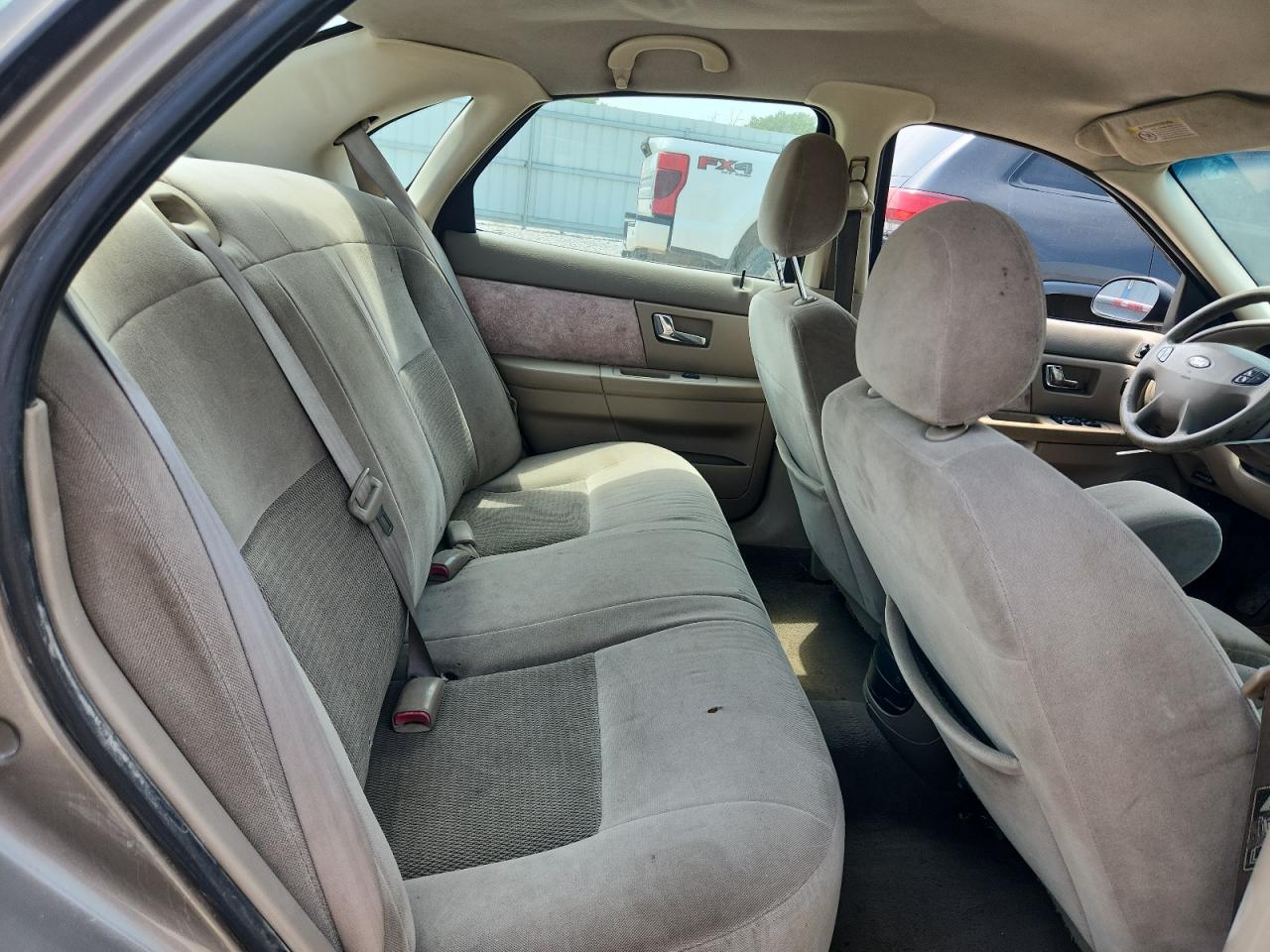 2003 Ford Taurus Se VIN: 1FAFP53U73A102935 Lot: 64903135