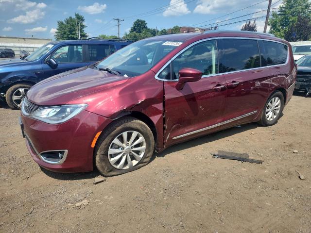  CHRYSLER PACIFICA 2018 Red