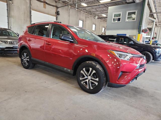 Parquets TOYOTA RAV4 2017 Czerwony