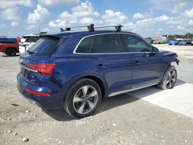 AUDI Q5 2024 Granatowy