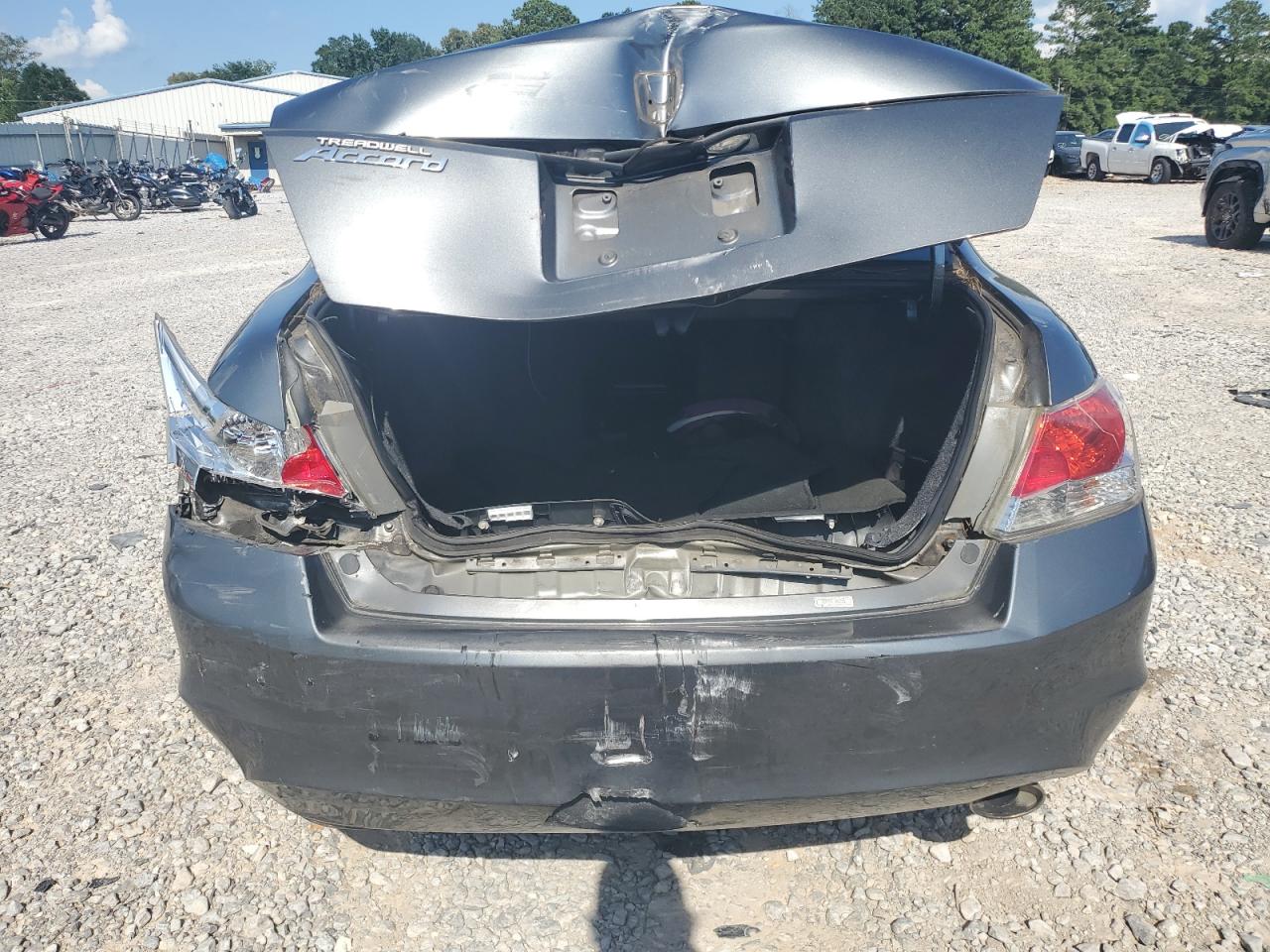 2010 Honda Accord Lxp VIN: 1HGCP2F44AA125188 Lot: 64744985
