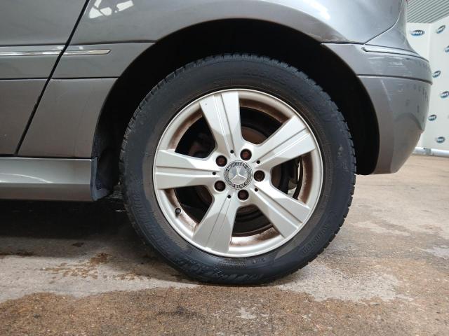 2010 MERCEDES BENZ B180 CDI S