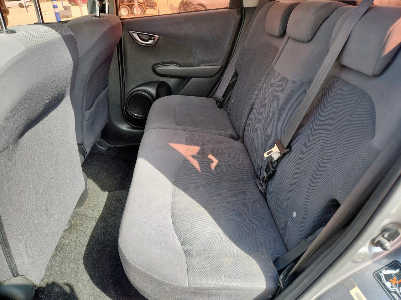 2009 Honda Fit VIN: JHMGE88269C005735 Lot: 64814085