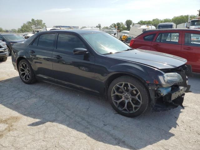  CHRYSLER 300 2018 Czarny