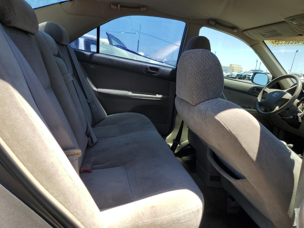 2004 Toyota Camry Le VIN: 4T1BF32K14U588248 Lot: 64058555