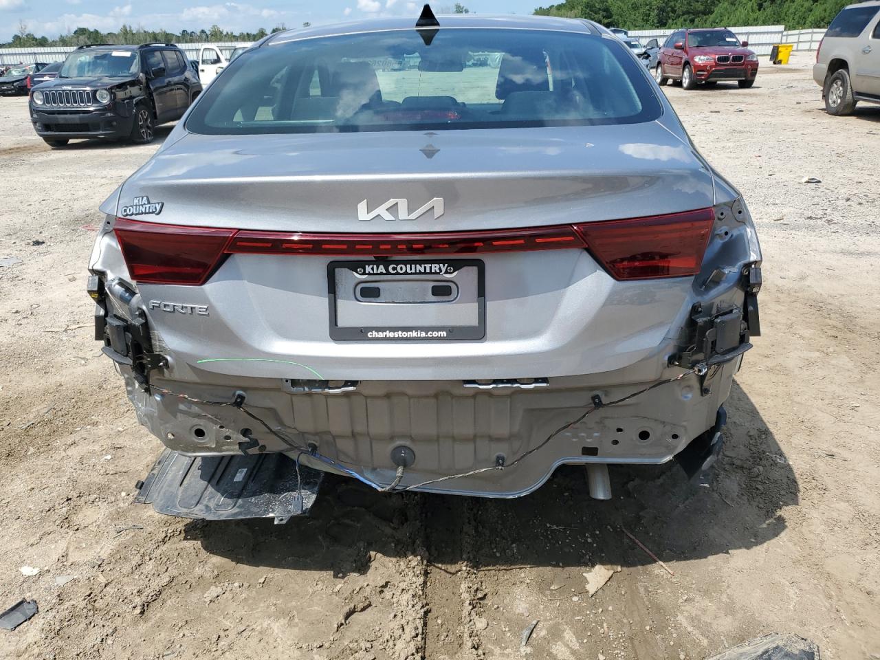 3KPF24ADXRE757618 2024 Kia Forte Lx