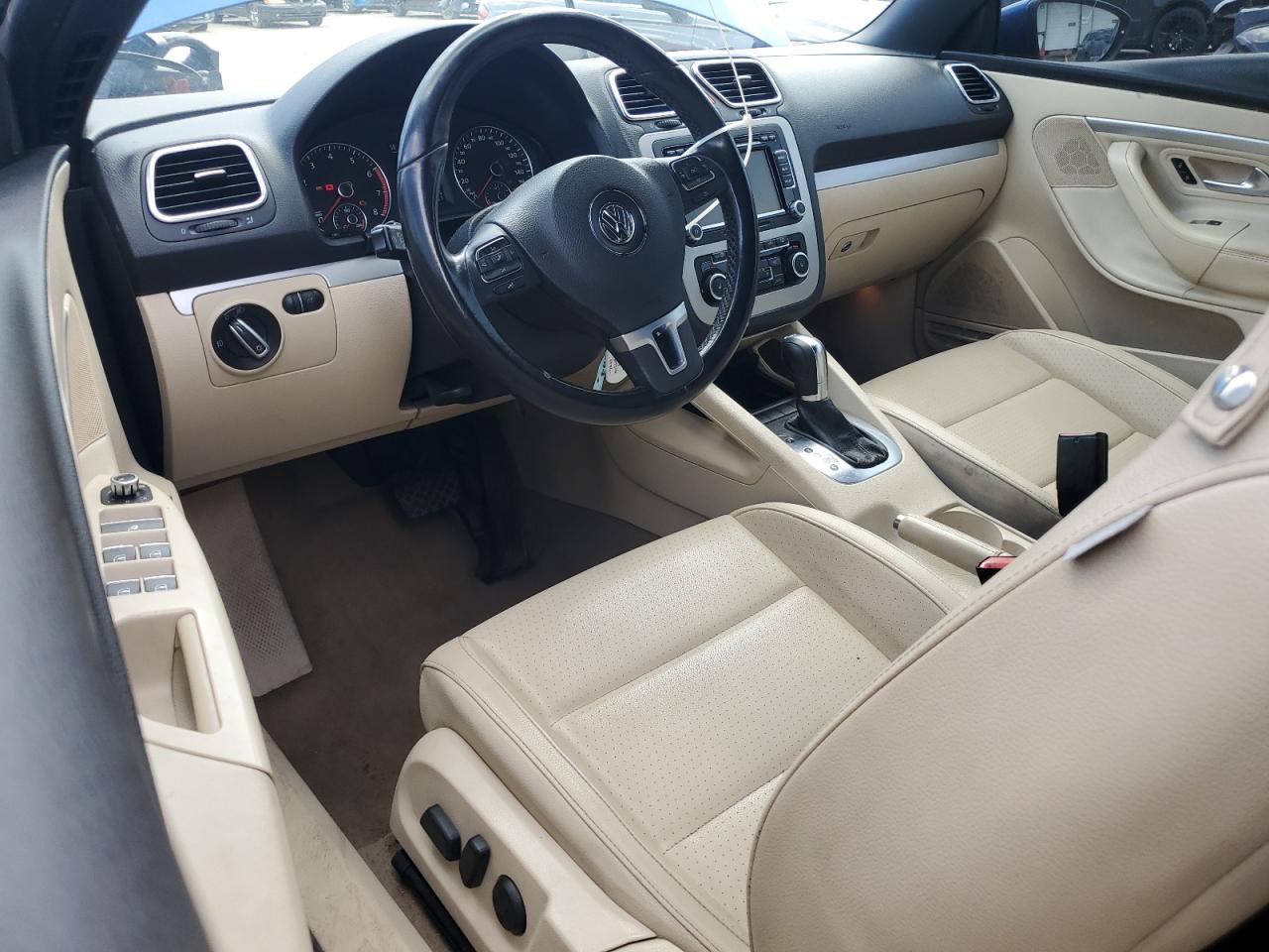 2012 Volkswagen Eos Komfort VIN: WVWBW7AH5CV001169 Lot: 63636325