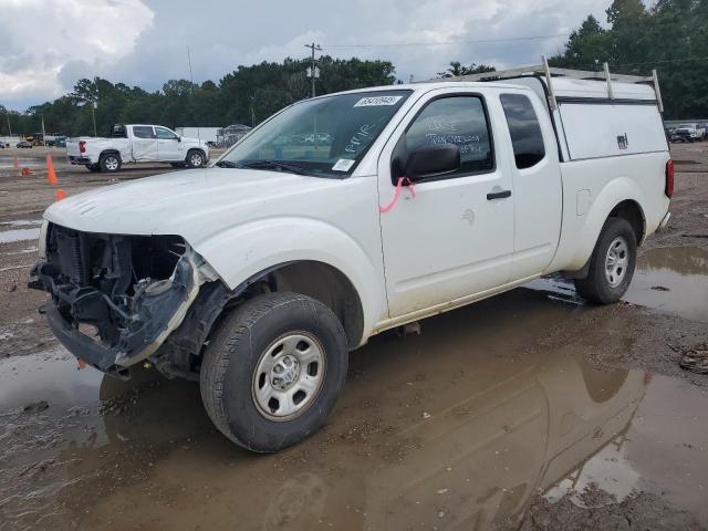 Pickups NISSAN FRONTIER 2016 Biały