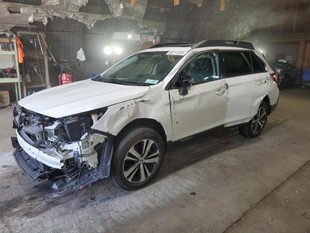  SUBARU OUTBACK 2018 White