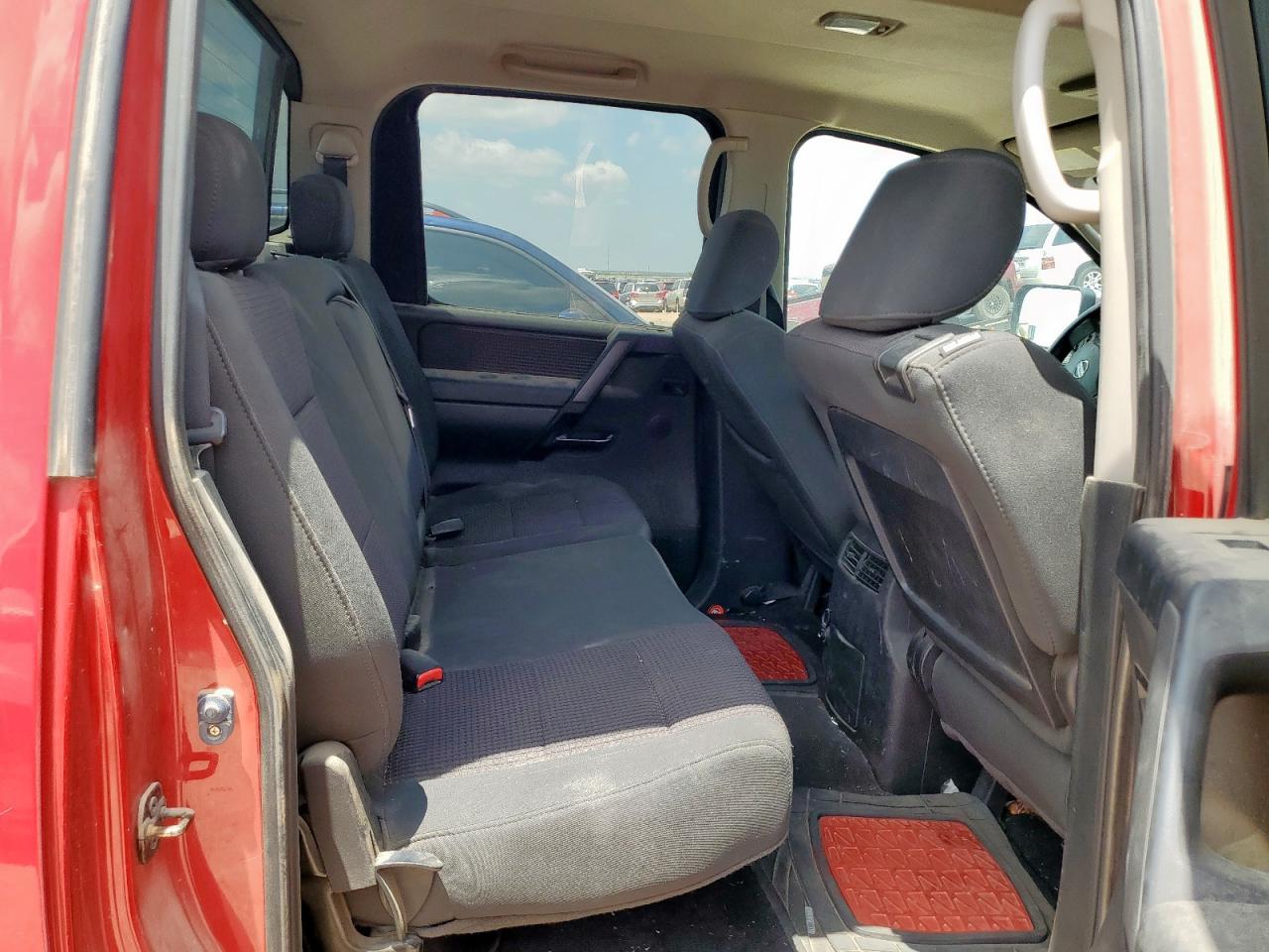 2011 Nissan Titan S VIN: 1N6BA0EDXBN318261 Lot: 64767645