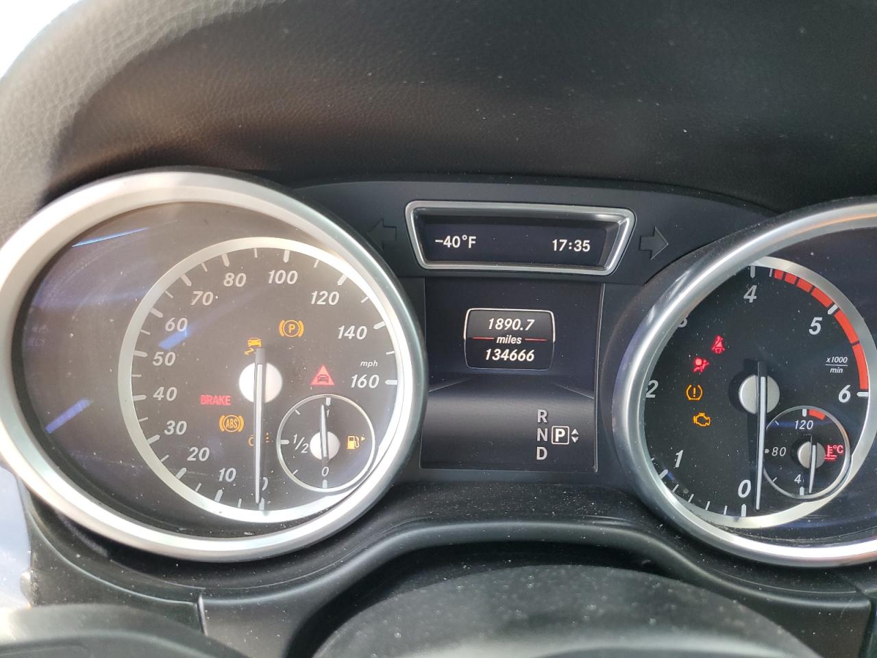 2015 Mercedes-Benz Ml 250 Bluetec VIN: 4JGDA0EB9FA590934 Lot: 63925135