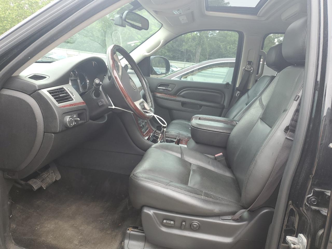 2013 Cadillac Escalade Esv Luxury VIN: 1GYS4HEFXDR366648 Lot: 63192305