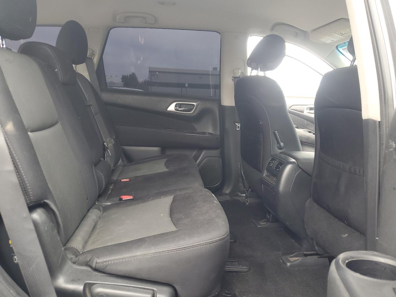 2017 Nissan Pathfinder S VIN: 5N1DR2MN0HC696728 Lot: 65025355
