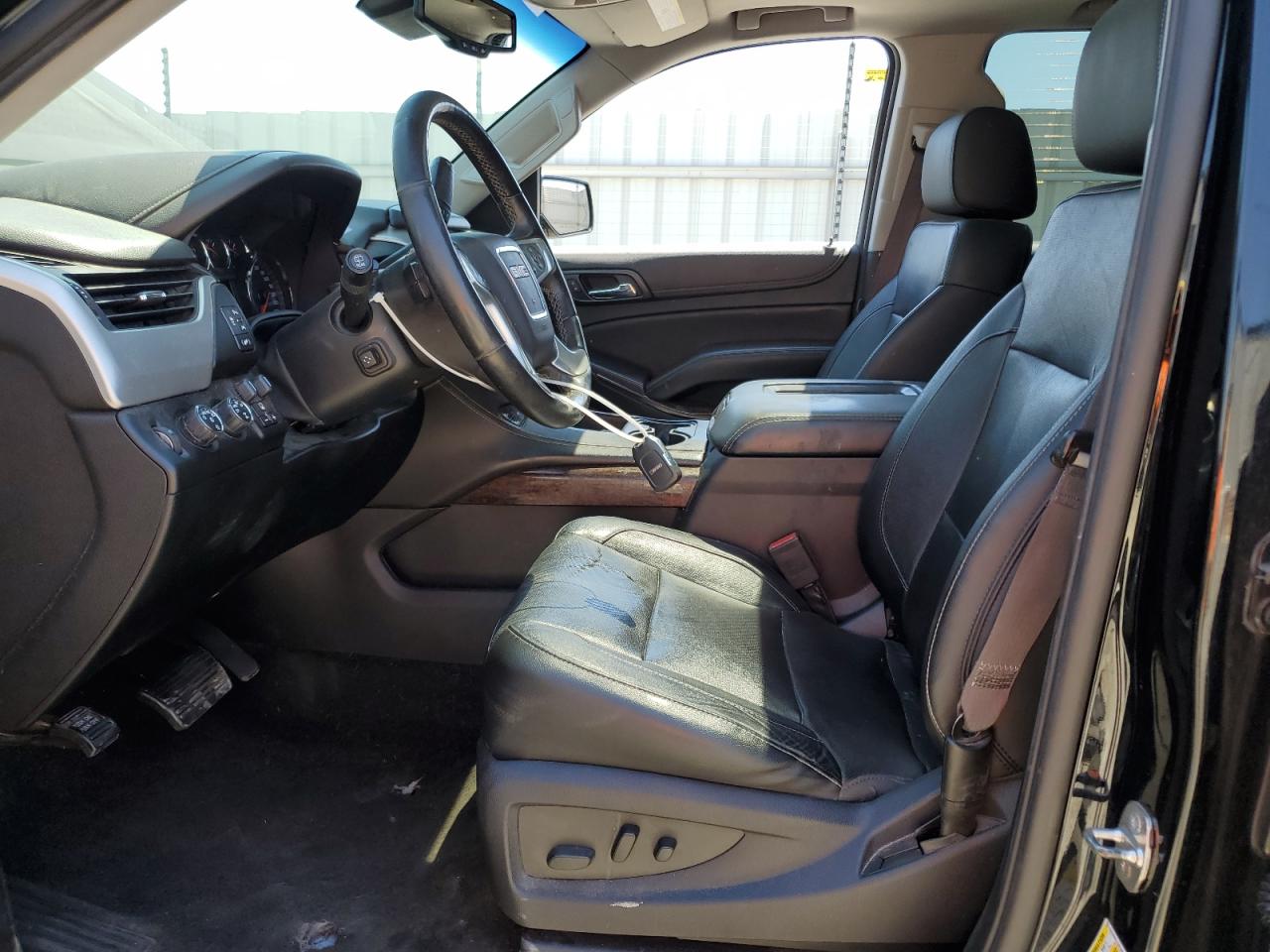 2016 GMC Yukon Slt VIN: 1GKS2BKC1GR338149 Lot: 64673065