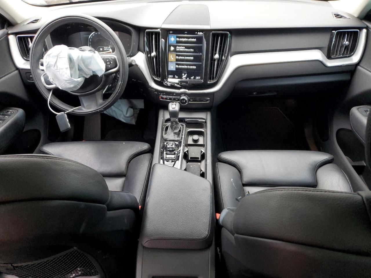 2019 Volvo Xc60 T5 Momentum VIN: LYV102DK4KB354413 Lot: 65913345