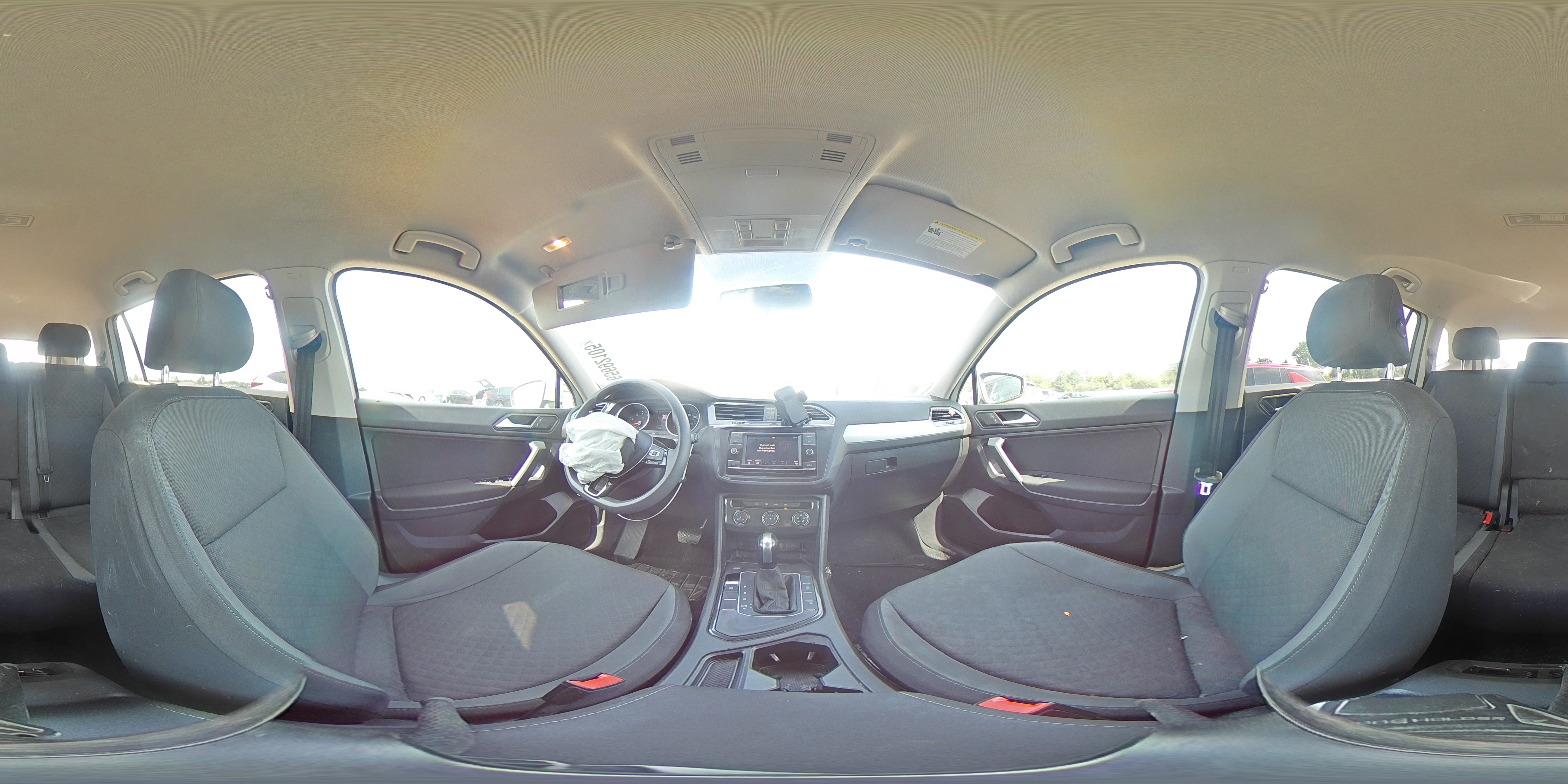 2019 Volkswagen Tiguan S VIN: 3VV1B7AX6KM048381 Lot: 65692105