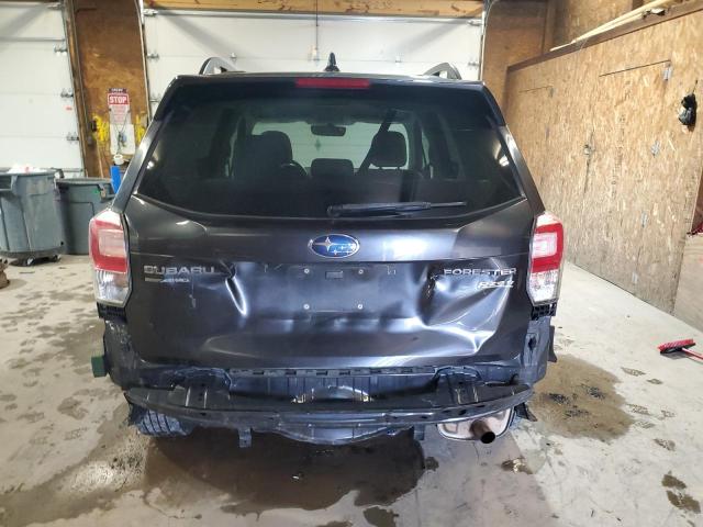  SUBARU FORESTER 2017 Gray