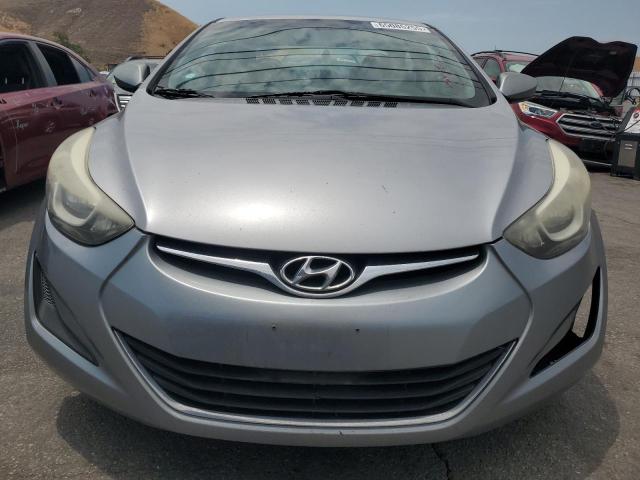  HYUNDAI ELANTRA 2016 Серебристый