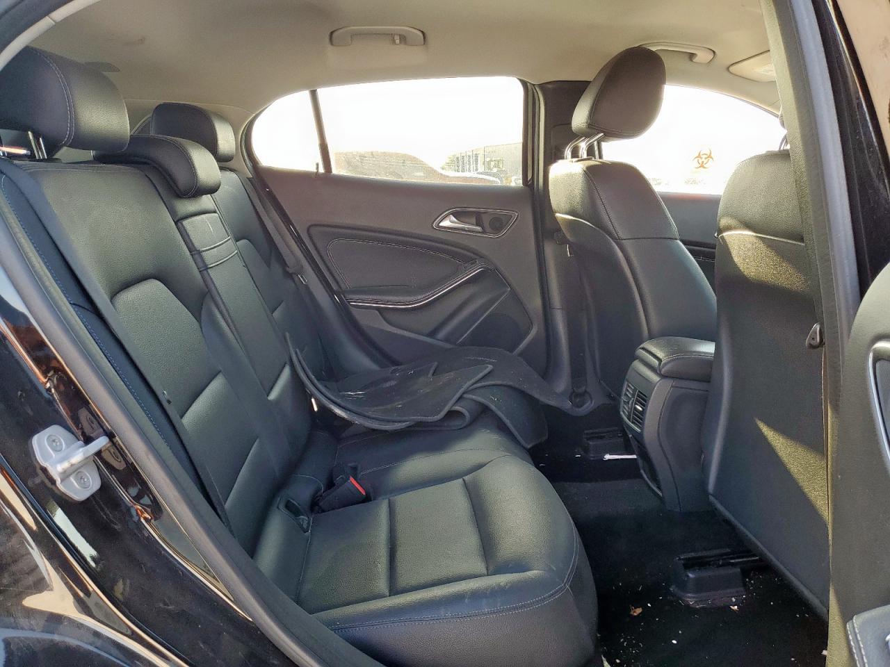 wdctg4eb6fj163419 WDCTG4EB6FJ163419 2015 Mercedes-Benz Gla 250