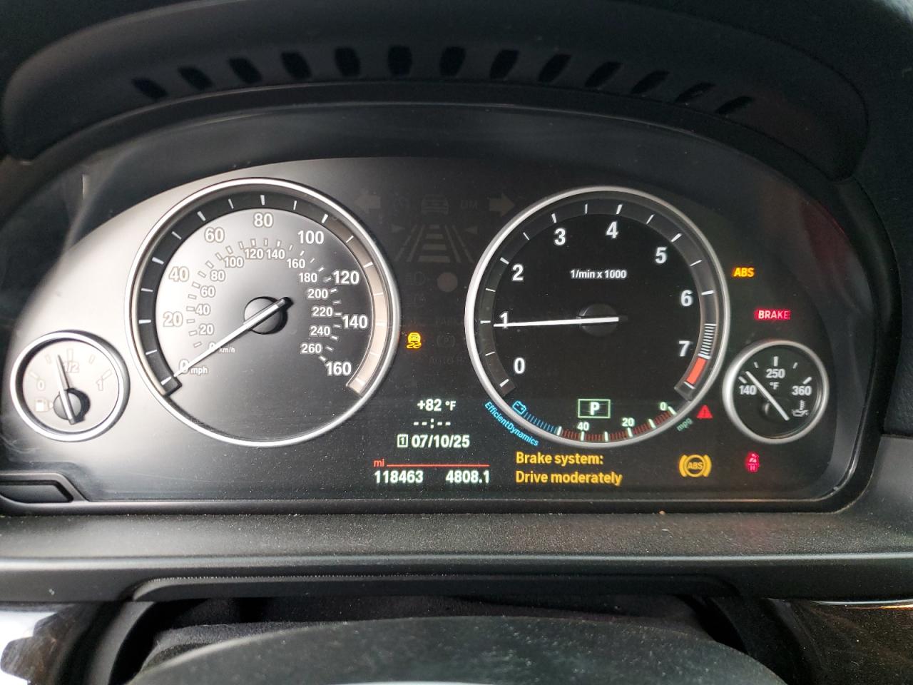 2014 BMW 528 Xi VIN: WBA5A7C56ED613045 Lot: 63871325