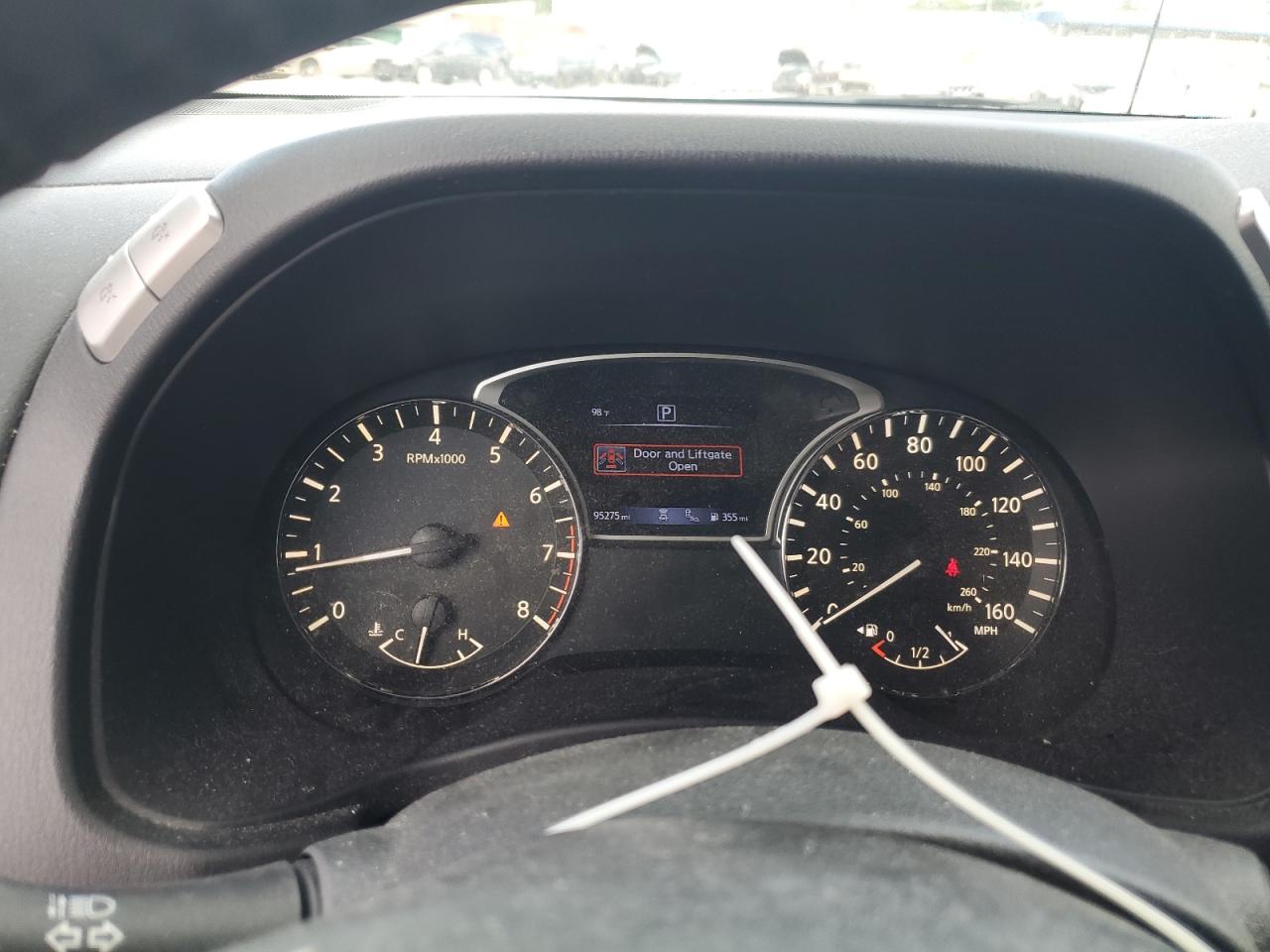 2018 Nissan Pathfinder S VIN: 5N1DR2MN4JC607328 Lot: 65805275