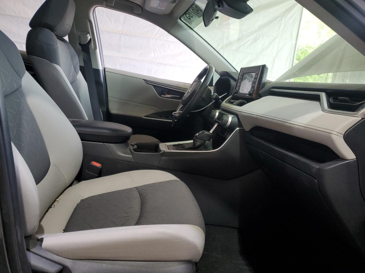 2020 Toyota Rav4 Xle VIN: JTMP1RFV9LD057863 Lot: 64671905