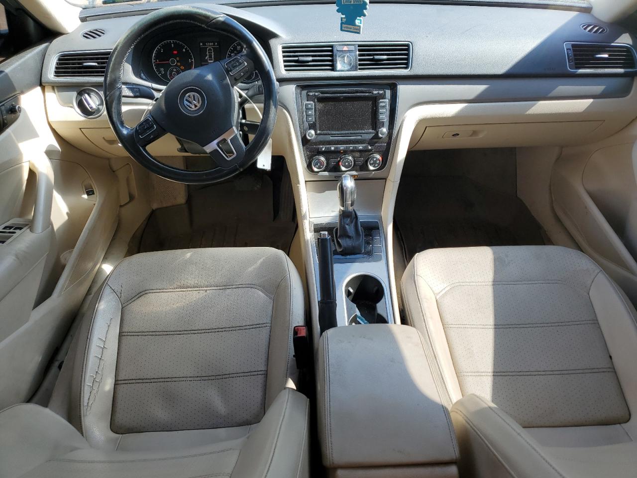2014 Volkswagen Passat Se VIN: 1VWBN7A32EC042930 Lot: 62376265