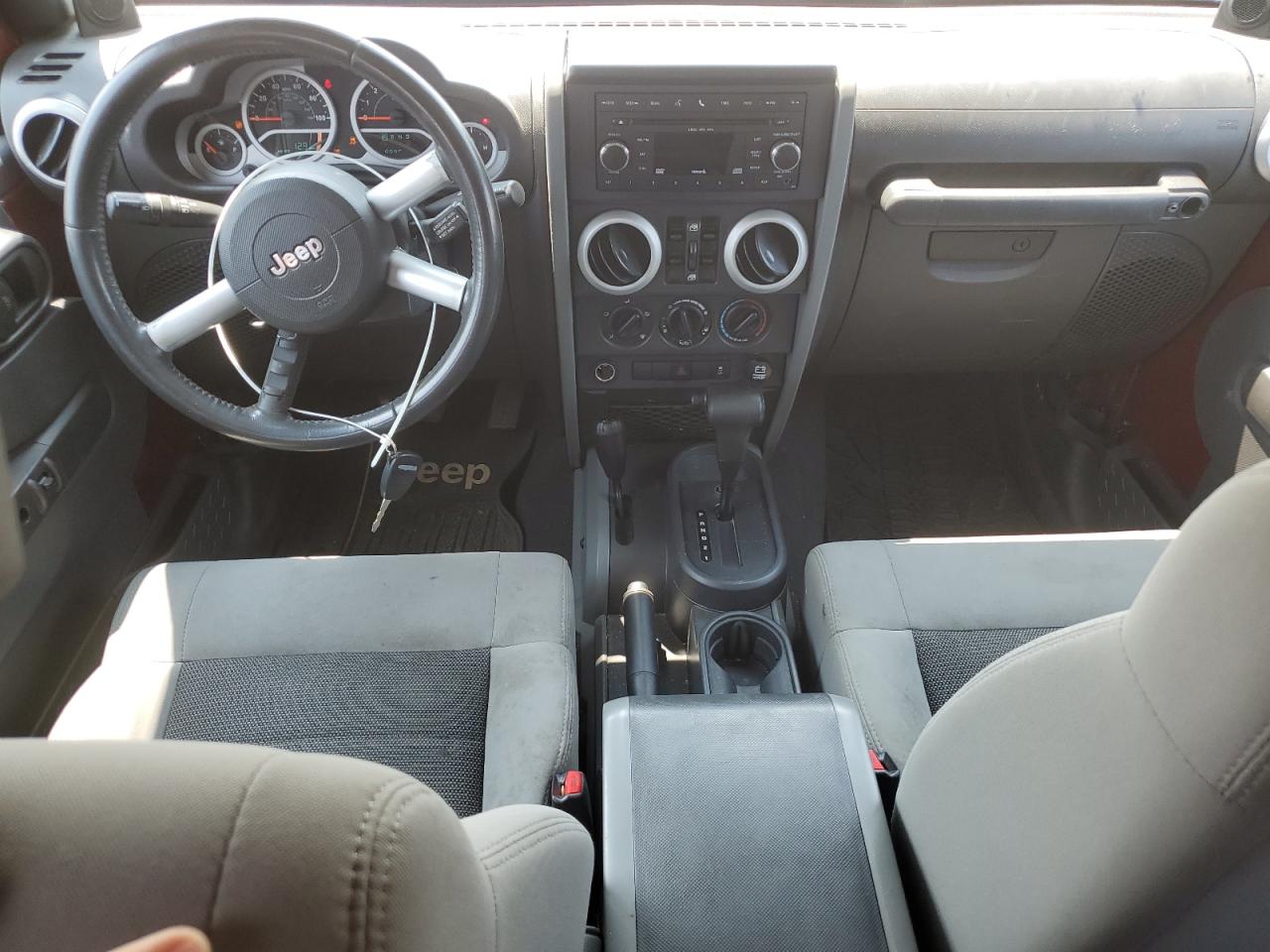 2010 Jeep Wrangler Unlimited Sahara VIN: 1J4BA5H18AL186476 Lot: 63929475