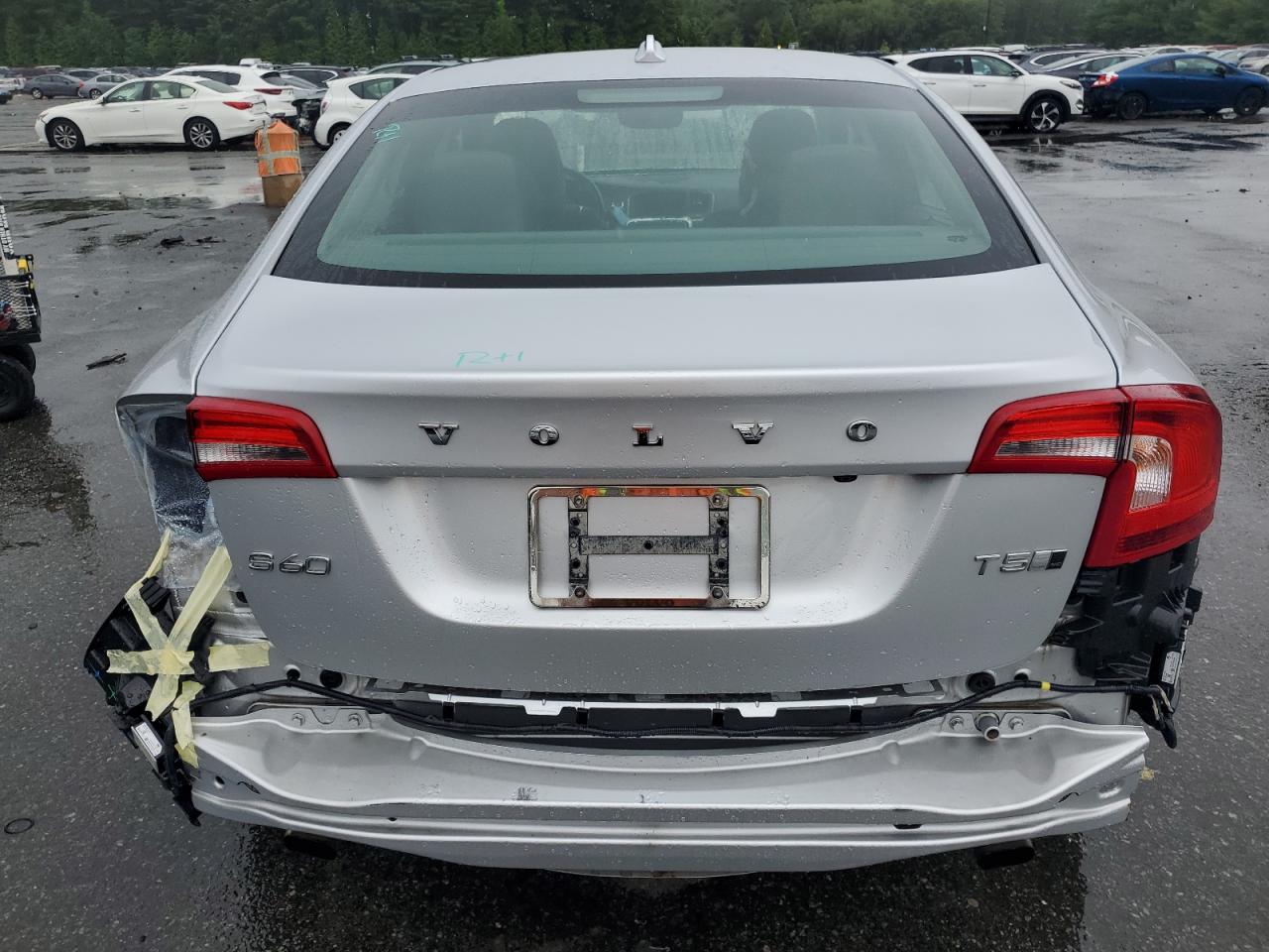 2017 Volvo S60 Platinum VIN: LYV402TM8HB133454 Lot: 63387135