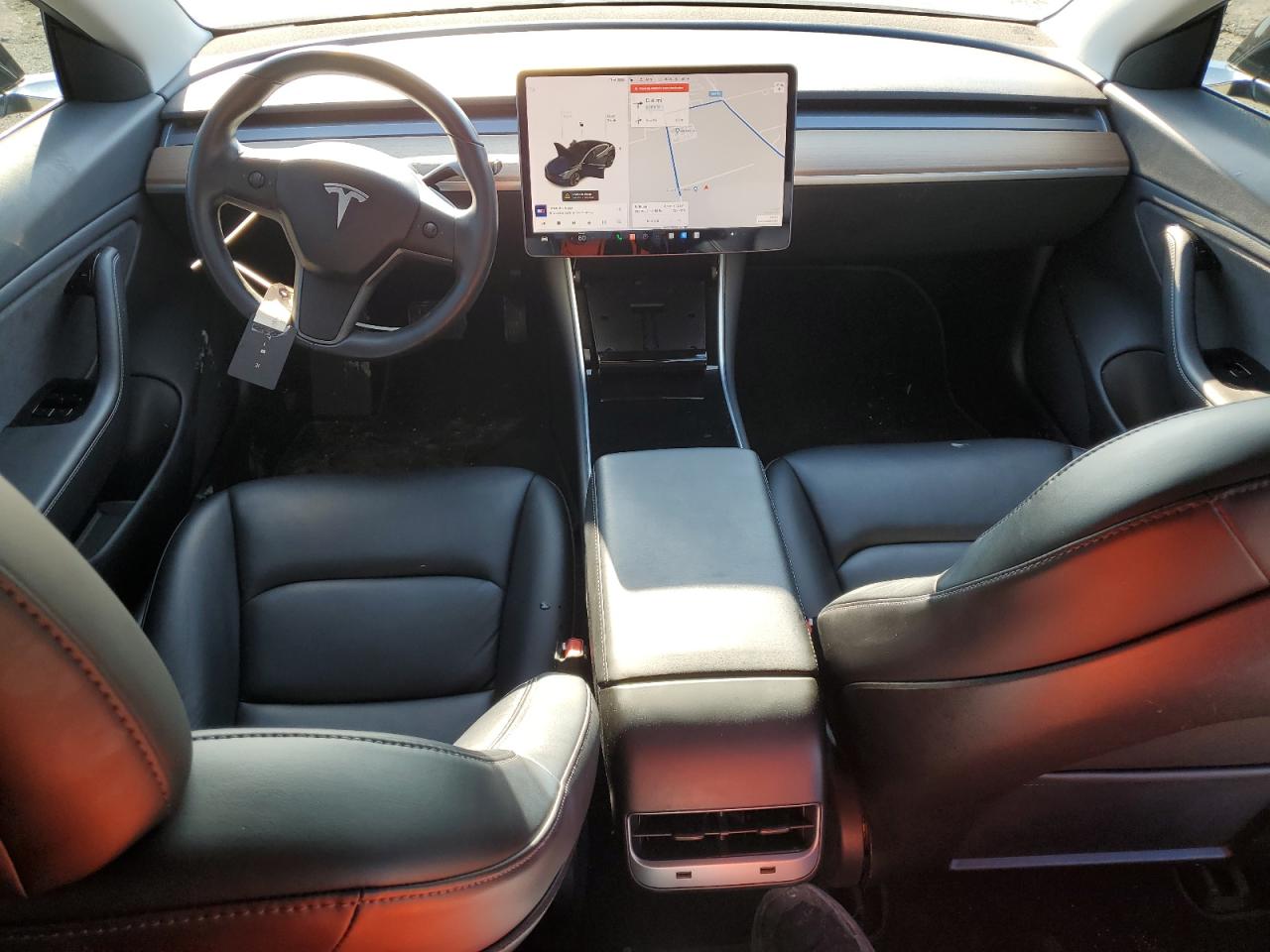 2018 Tesla Model 3 VIN: 5YJ3E1EA9JF165621 Lot: 63108195