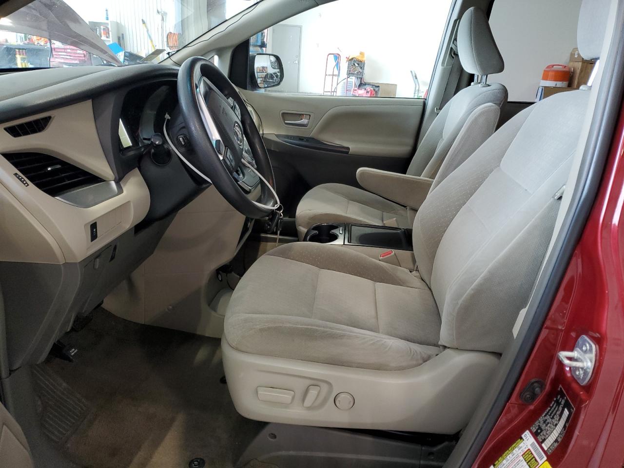 2015 Toyota Sienna Le VIN: 5TDKK3DC3FS594193 Lot: 64508895